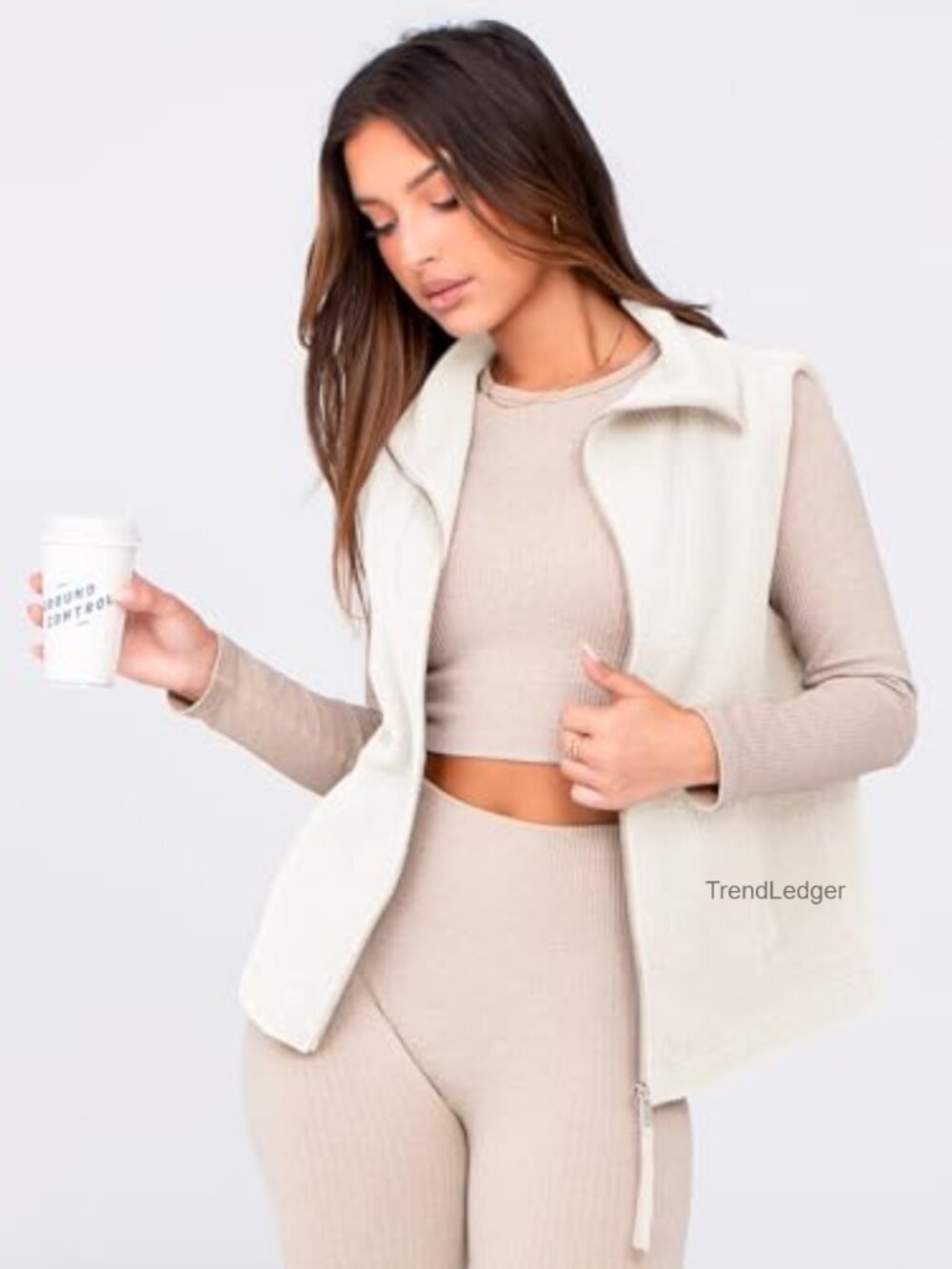 Sleeveless Fleece Vest Zip Up Sherpa Jacket with Pocket Winter Outerwear - Picture 2 of 7